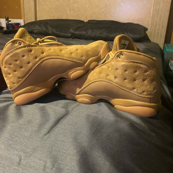 Jordan 13 - Picture 2 of 5